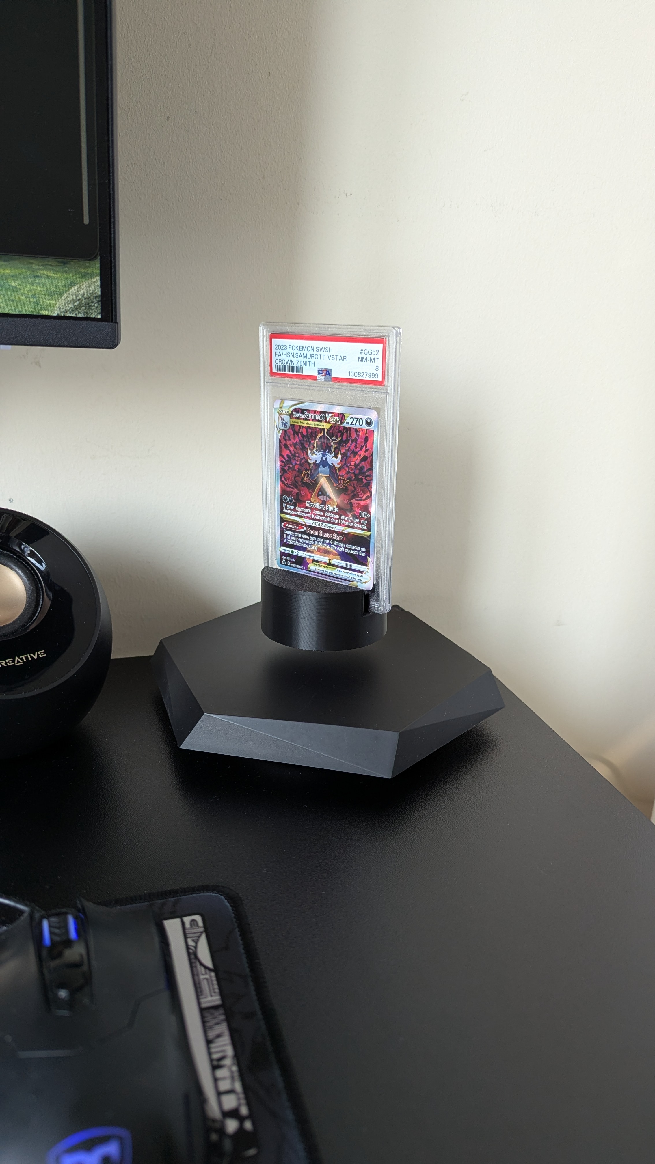 Graded slab on the Polaris TCG stand